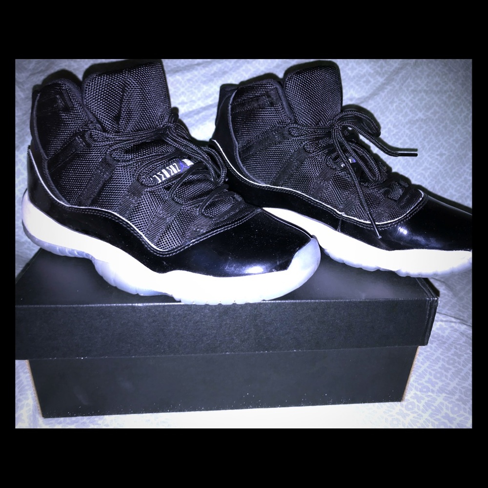 Nike Air Jordan 11 Space Jams